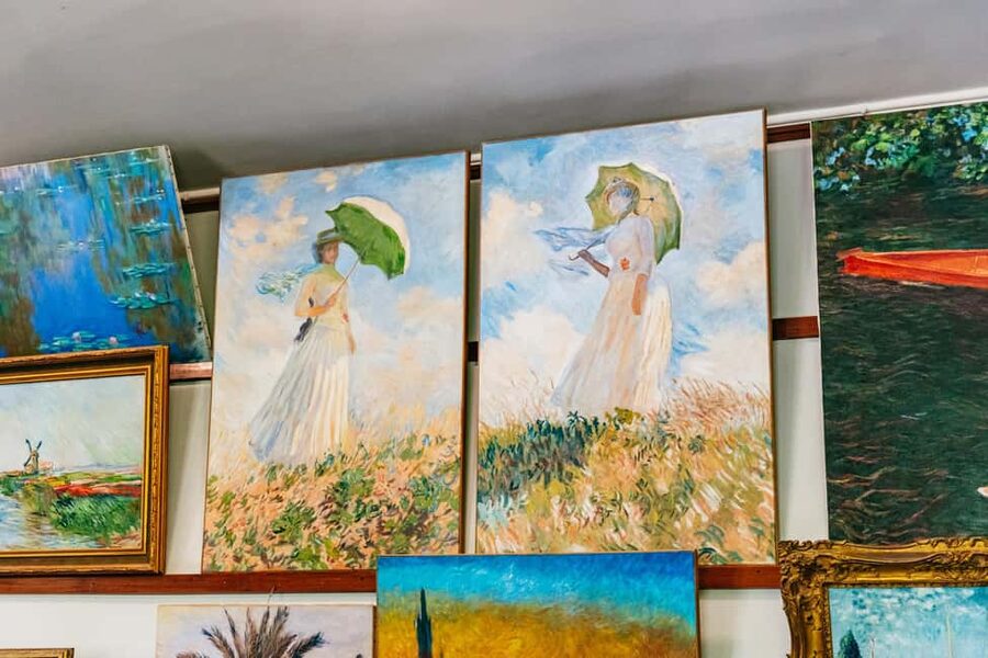 From Paris: Giverny, Monet’s House, & Gardens Half-Day Trip - Monet’s Water Garden and lily ponds: the signature views you came for