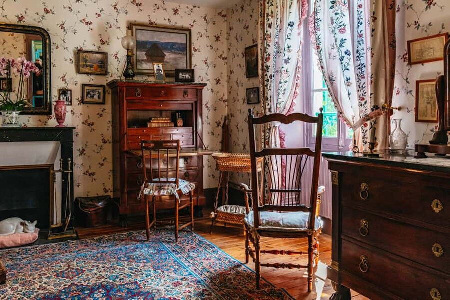 From Paris: Giverny, Monet’s House, & Gardens Half-Day Trip - Giverny village time and the Monet tomb photo stop