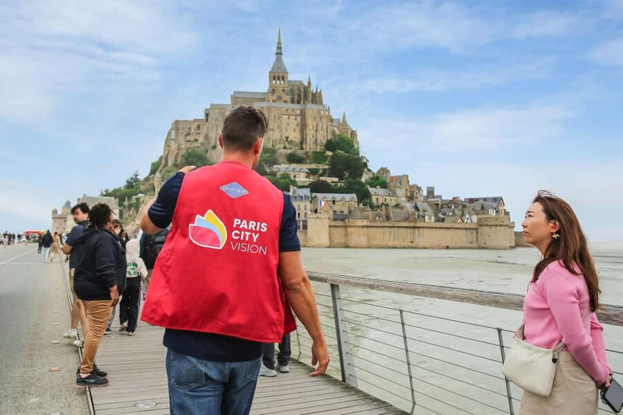 From Paris: Mont Saint-Michel Tour with Hotel Pickup Service - Coach Comfort, Rest Stops, and the No-Fuss Reality of a Day Tour