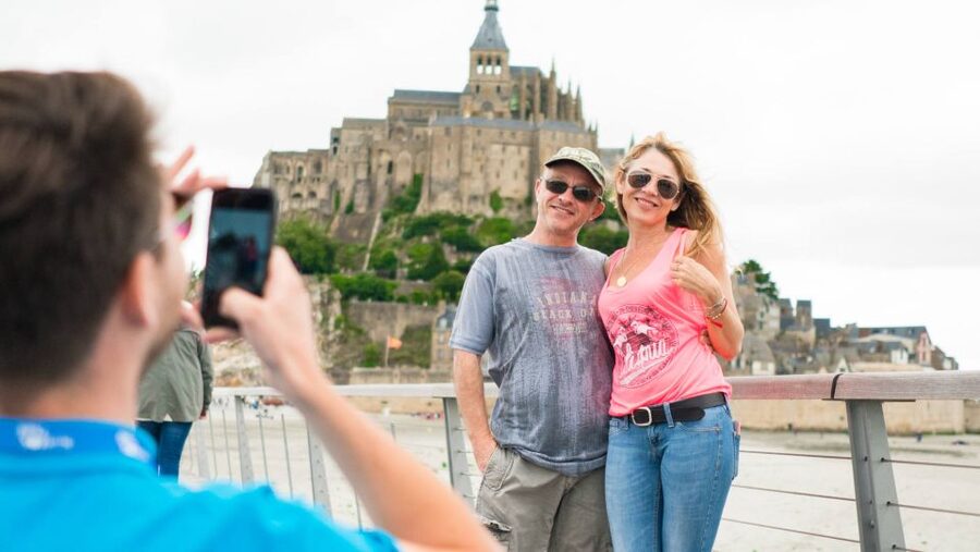 From Paris: Small-Group Mont St Michel Tour & Cider Tasting - The real star: Mont Saint-Michel’s fortified island atmosphere