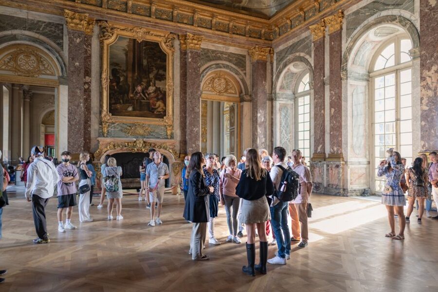 From Paris: Versailles Full-Day Trip by Train - Lunch break realities and your best walking strategy