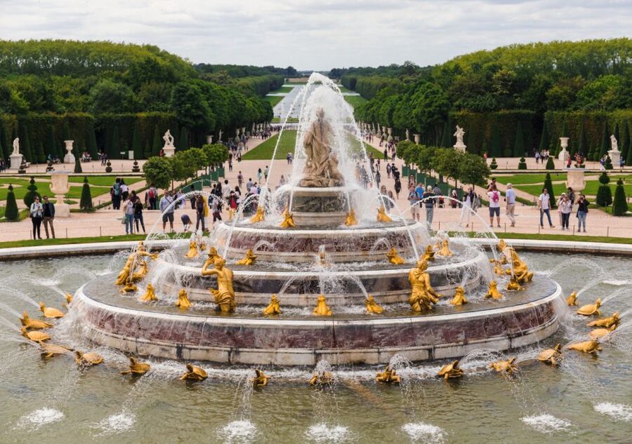 From Paris: Versailles Palace and Gardens Guided Day Trip - Key things that make this Versailles tour work