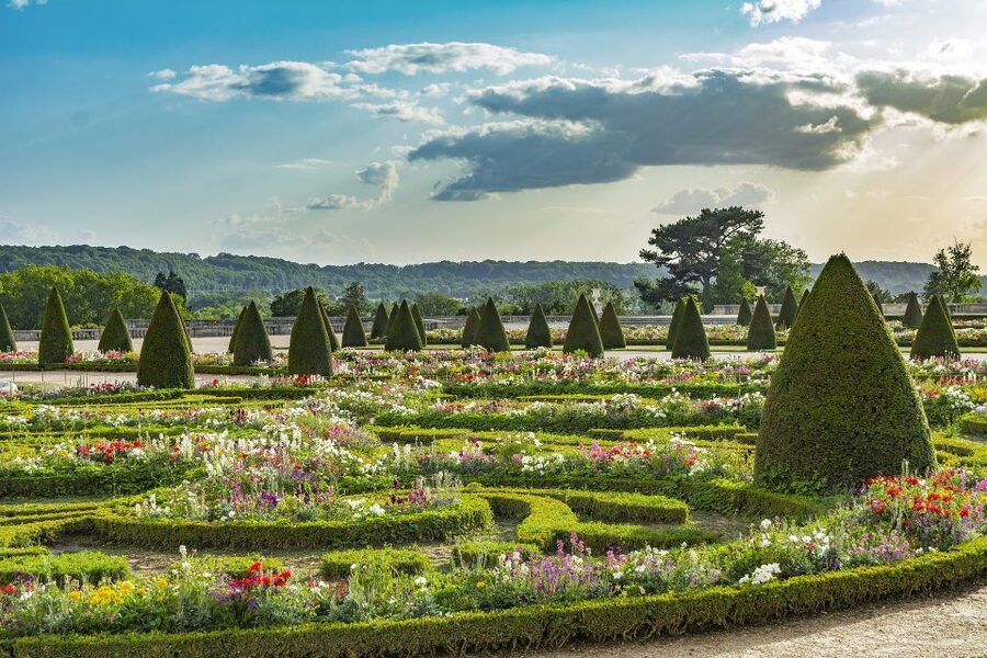 From Paris: Versailles Palace and Gardens Guided Experience - Getting to Versailles from Paris via Train (40 Minutes Each Way)