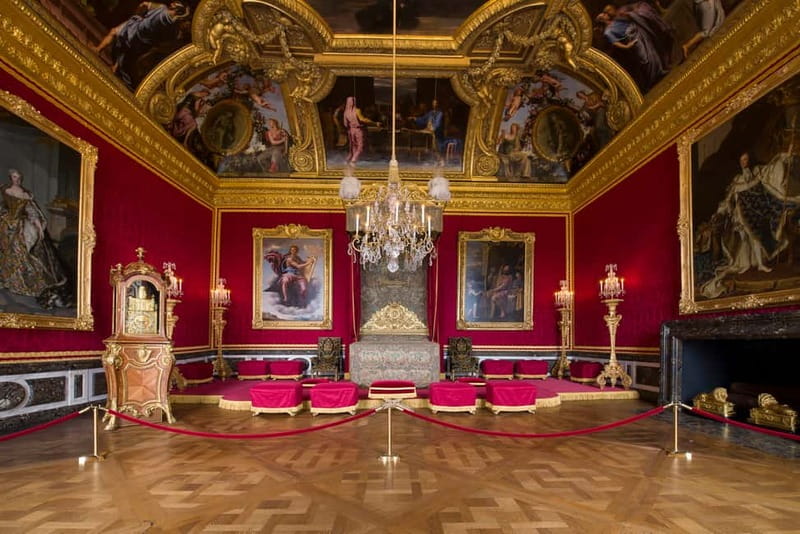 From Paris: Versailles Palace and Gardens with Transfer - Versailles Gardens With André Le Nôtre, Plus the Seasonal Water Show
