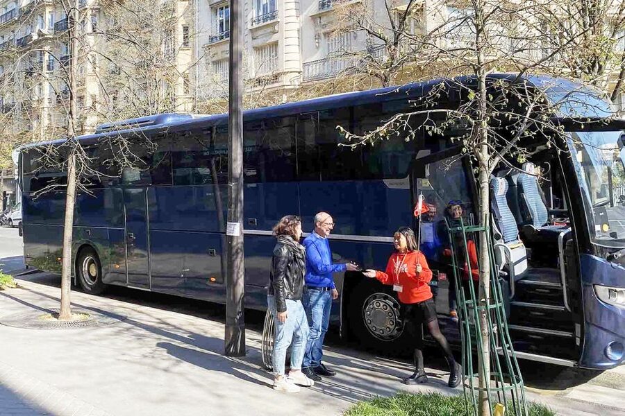 From Paris: Versailles Palace & Gardens with Transportation - From central Paris to the palace gates, with your time protected