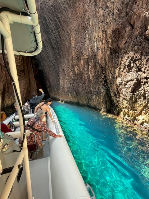 From Sagone/Cargèse: Scandola and Calanques de Piana Cruise - Girolata Break: The 30 Minutes That Change the Pace