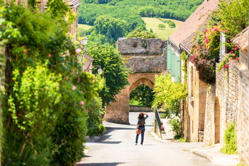 From Sarlat: Beynac & Domme Tour & Dordogne Boat Ride - A 4-Hour Sarlat Loop That Hits the Dordogne Big Themes Fast