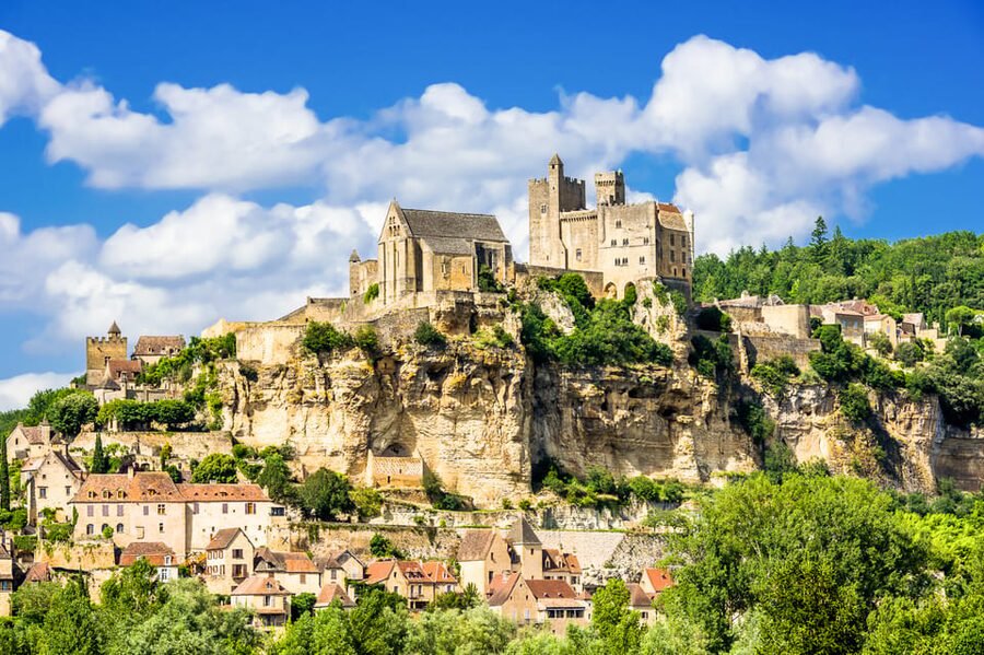 From Sarlat: Beynac & Domme Tour & Dordogne Boat Ride - When the River Changes the Plan: Fog, High Water, and Rain or Shine