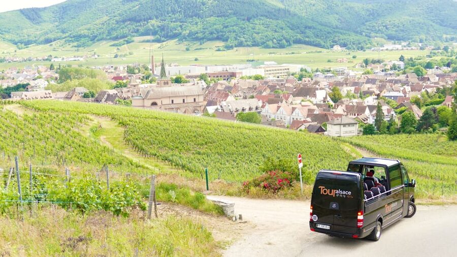 From Strasbourg: Medieval Villages & Wine Tasting Day Trip - Ribeauvillé’s Pedestrian Streets and the Town That Sets the Tone