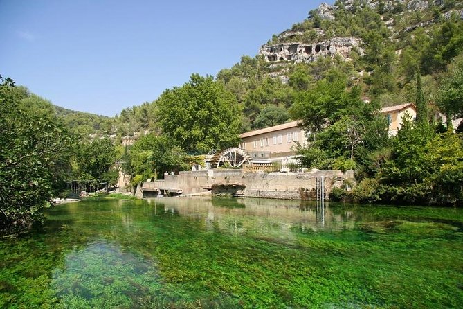 Full Day Best of Provence Tour from Avignon - Stop 5, Les Baux de Provence: viewpoints, then a village stroll
