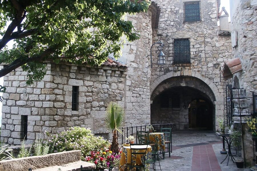 Full-Day Small Group Tour to Monaco and Eze - Fragonard perfume factory in Èze, and how to decide if you want it