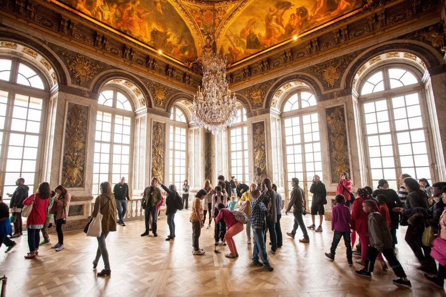 Gardens of Versailles Walking Tour & Palace Entry - Inside the Palace: timed entry without the line lottery