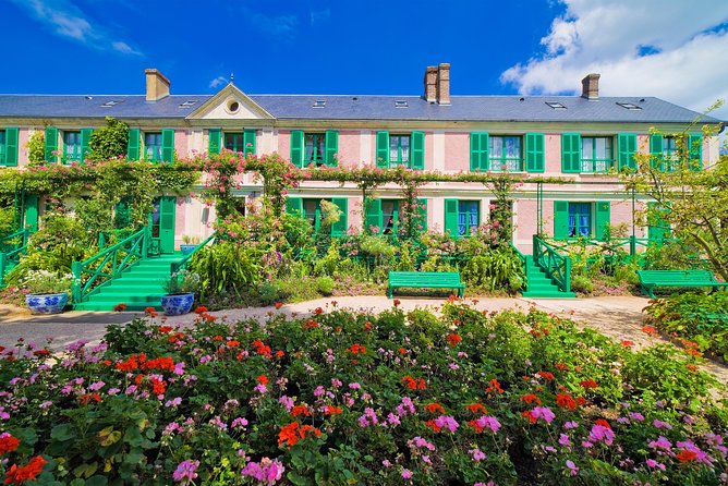 Giverny Monet's Garden & Auvers-sur-Oise with Van Gogh House Full Day From Paris - Auvers-sur-Oise: the town break that keeps the day from burning out