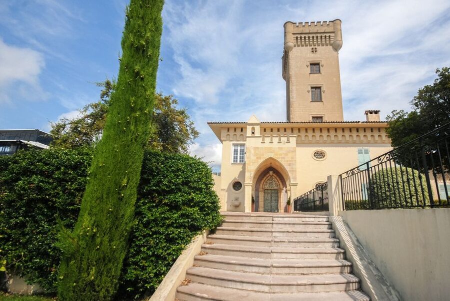 Grasse, Valbonne & Gourdon: Day Tour with Wine Tasting - Price and value: what you’re paying for at $141 per person