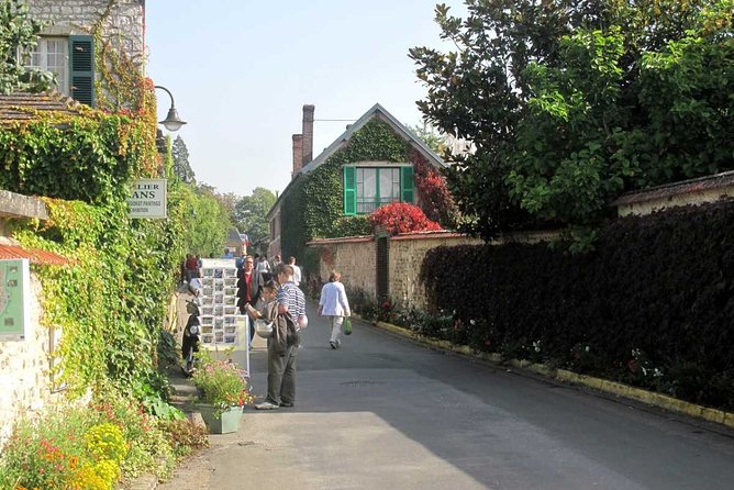 Guided tour Monet's house and gardens/small group - The 2-hour small-group format that keeps you in the story