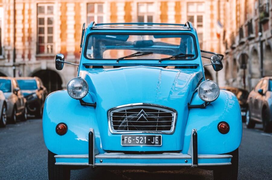 Guided Tour of Paris in Classic Convertible - Price and value: what $352 per group really buys you