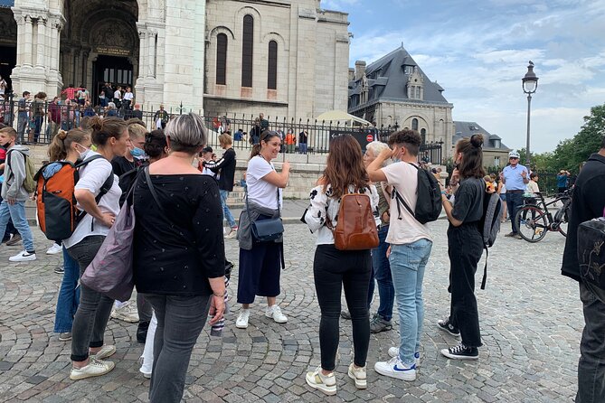 Guided Tour of Sacré-Coeur and Montmartre - Meeting at Carrousel de Saint-Pierre, then letting your guide take over