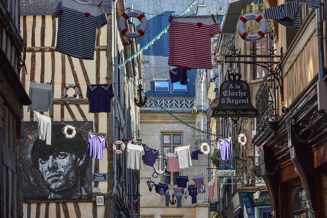 Guided Tour of the Historic Center of Rouen - Stop 5: Eglise Saint-Maclou and medieval living conditions
