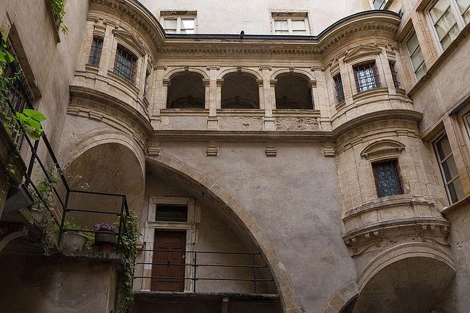 Highlights and Hidden Gems of Lyon Guided Walking Tour (English) - How a 2-hour Lyon walk gives you real footing