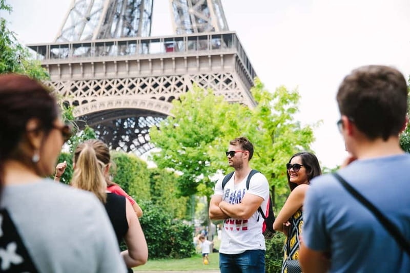 Highlights of Paris Bike Tour in English or Dutch - Key highlights you will care about