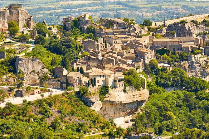 Highlights of Provence in one day - Abbaye Notre-Dame de Senanque: a quick Luberon stop