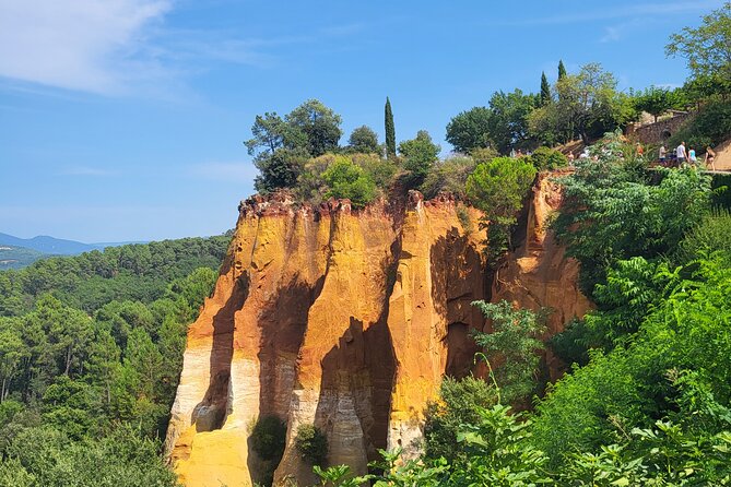 Highlights of Provence in one day - Saint-Remy-de-Provence: a classic base in the Alpilles