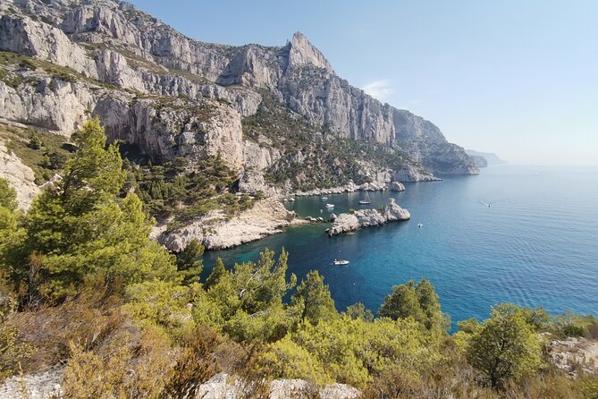 Hiking in the Calanques National park from Marseille - Why this Calanques hike feels easier than DIY