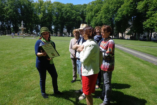 Historic Bayeux Daily Group City Tour In English 2 hrs (Apr-Sept) - Who this tour is for, and who might want something else