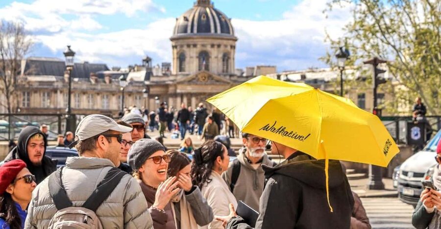 Historic Paris Walking Tour in English - Where the walk starts, and why Hotel de Ville is a smart anchor