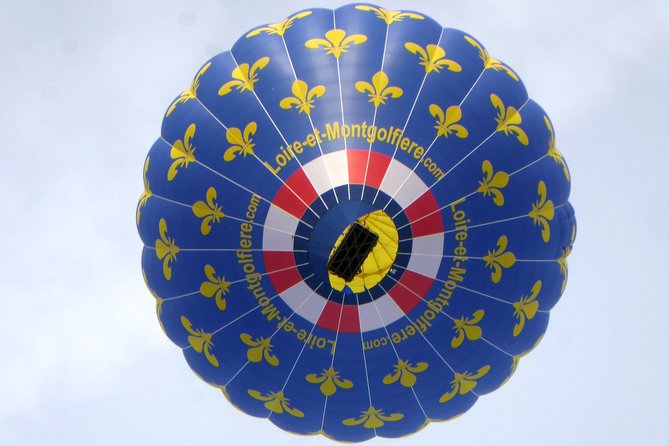 Hot Air Balloon Flight over the castle of Chenonceau / France - Hot Air Balloon Over Chenonceau: The Loire Valley View You Will Remember