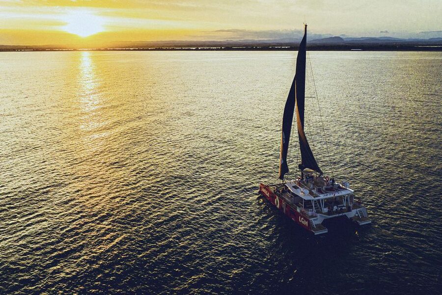 La Grande Motte: Camargue Sunset Catamaran Tour with a Drink - The 7:30 pm catamaran rhythm: how the evening plays out