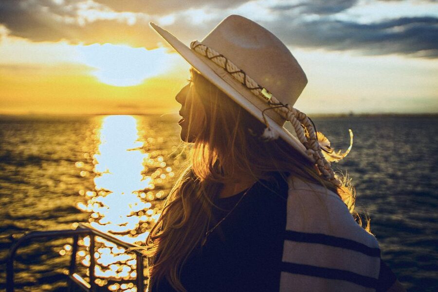 La Grande Motte: Camargue Sunset Catamaran Tour with a Drink - Who should book this sunset catamaran