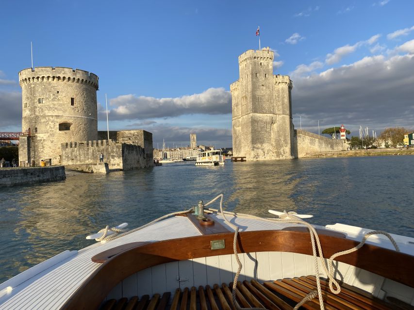 La Rochelle: 1-Hour Boat Tour of the Bay - The old harbor stretch, where the waterfront makes sense