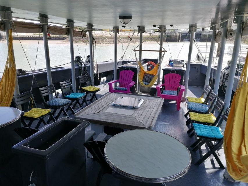 La Rochelle: Sailing Cruise - 3 Hours on the Water: Safety Briefing, Sails Up, Engines Off