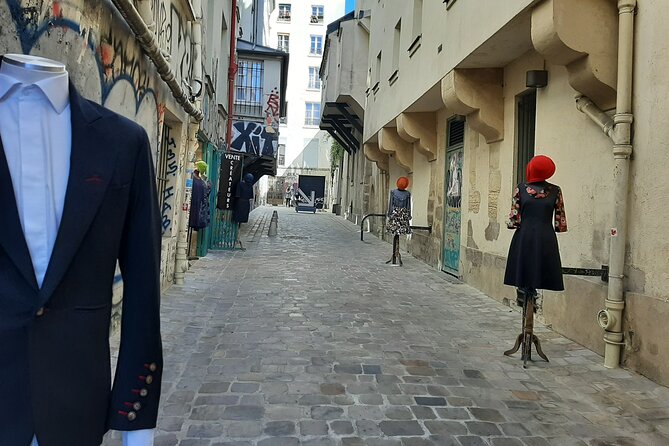 Le Marais/Paris - The Historic, Trendy, Jewish, LGBT district - The Jewish Quarter: courtyards, gardens, and casher pastry vibes