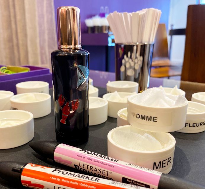 Le Petit Parfumeur: Perfume Creation Children in Grasse - The step-by-step flow, from scent selection to finished bottle