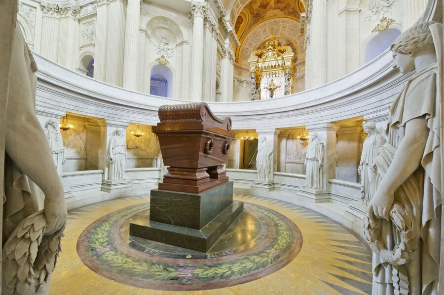 Les Invalides: Napoleon's Tomb & Army Museum Entry - Musée de l’Armée: the arms and armor collection you actually have time for
