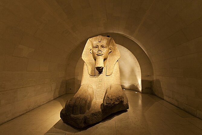 Louvre Art and Mysteries: Guided Experience for 6-people Max - The Rowda effect: asking questions without stress