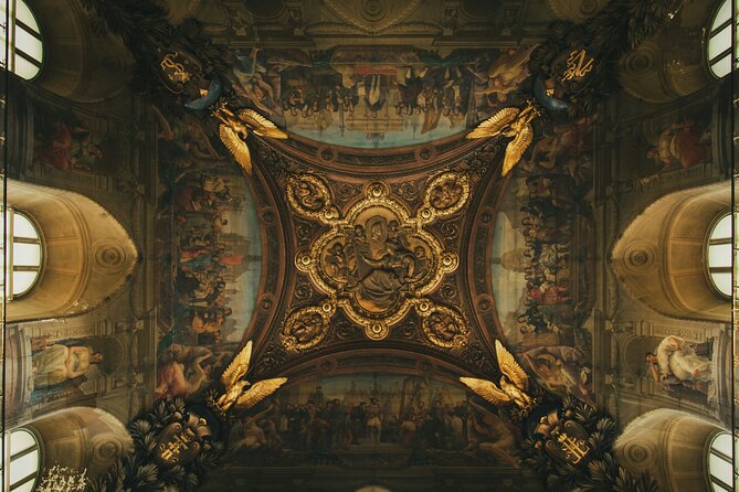 Louvre Art and Mysteries: Guided Experience for 6-people Max - English tours, morning or afternoon, and planning your day