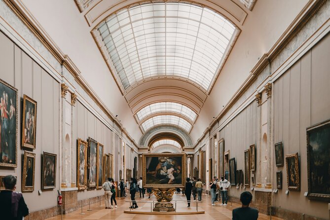 Louvre Art and Mysteries: Guided Experience for 6-people Max - Comfort rules that affect your day