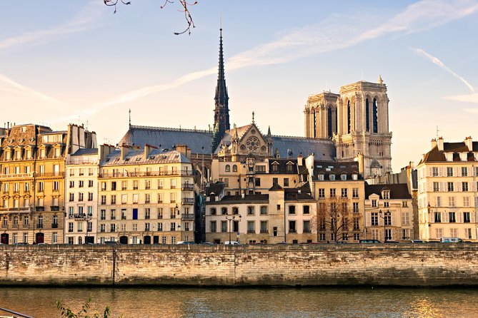 Louvre Evening Escape - Avoid The Crowds! Exclusive Guided Tour - The chauffeured transfer to the Louvre: when it’s worth paying for comfort