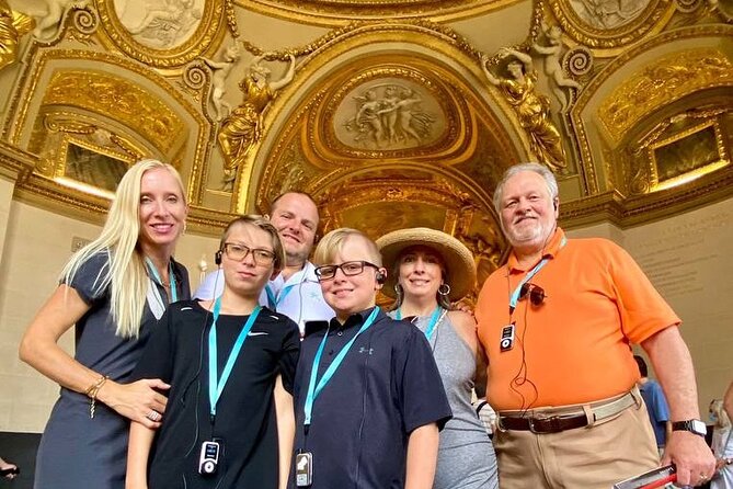 Louvre: Highlights and hidden pearls in MINI groups - Entrance, Meeting Point, and Why the Start Time Matters
