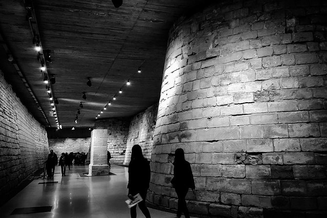 Louvre Museum Guided Tour Options with Timed Entry - Price and value: does $52.14 make sense for you?