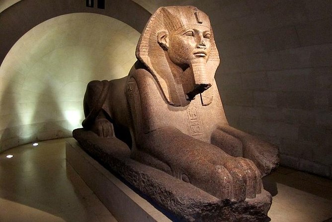 Louvre Private Tour in Paris with Entry Tickets - Skip-the-line entry plus a smart route in the Louvre
