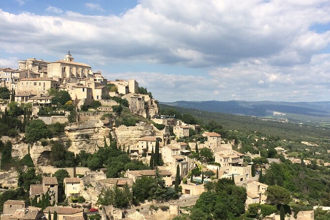 Luberon, Roussillon & Gordes Half-Day Tour from Avignon - Which kind of traveler should book this tour