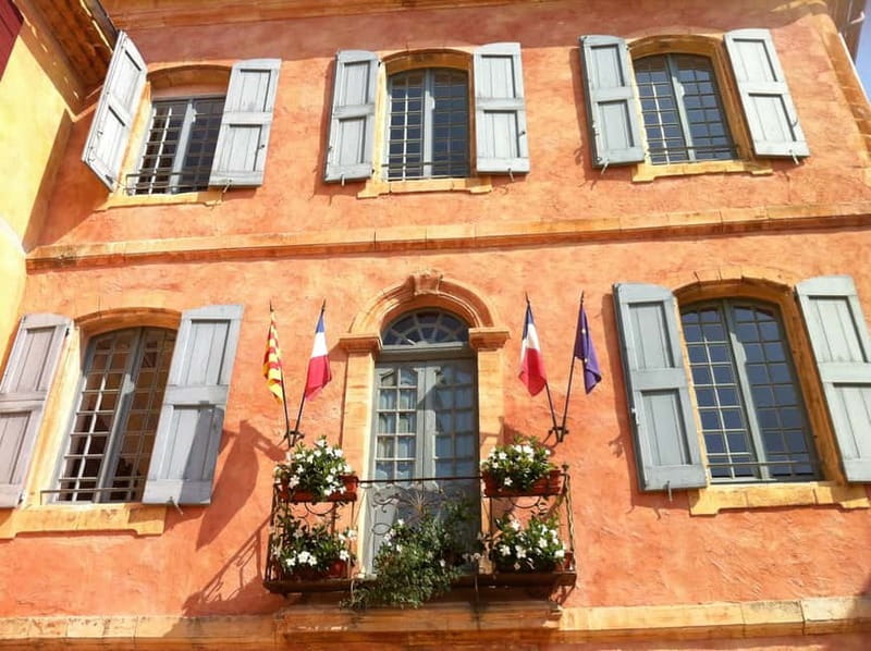 Luberon villages Full-day tour from Aix-en-Provence - Getting Started: Meeting in Aix and What the Coach Timing Means