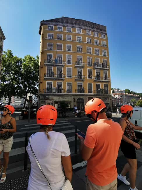 Lyon: 3-Hour Guided E-Bike Tour - Key highlights at a glance