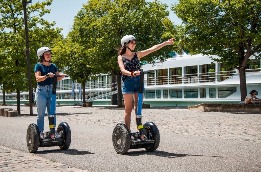 Lyon: Discovery Tour by Segway - Bellecour Square, plus the Fourvière and Croix-Rousse viewpoint