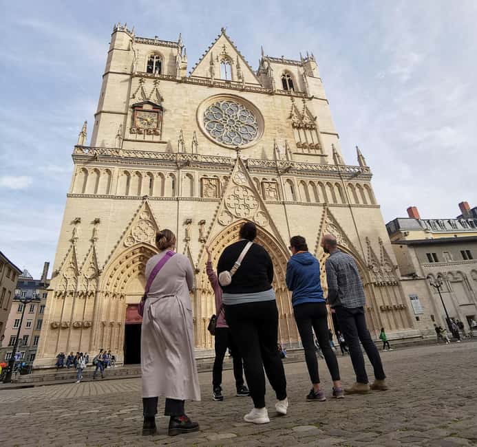 Lyon: Food Walking Tour with a Local Guide - Stop 4: Chocolates with beer, or seasonal ice cream