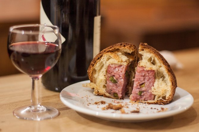 Lyon Old Town Food Tour with 6 French Delicacies & Fine Wine - A Half-Day Food Tour That Actually Feels Like Lyon